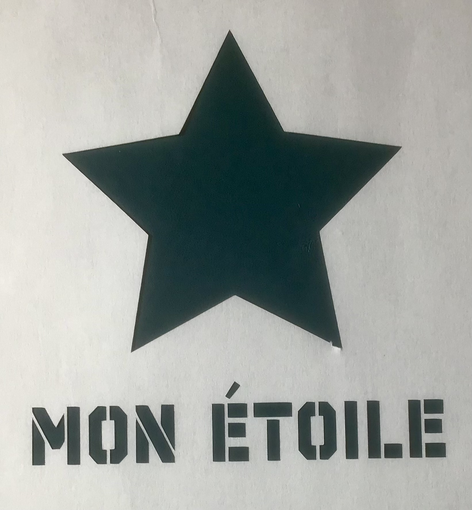 Image de la découpe sur une feuille de papier